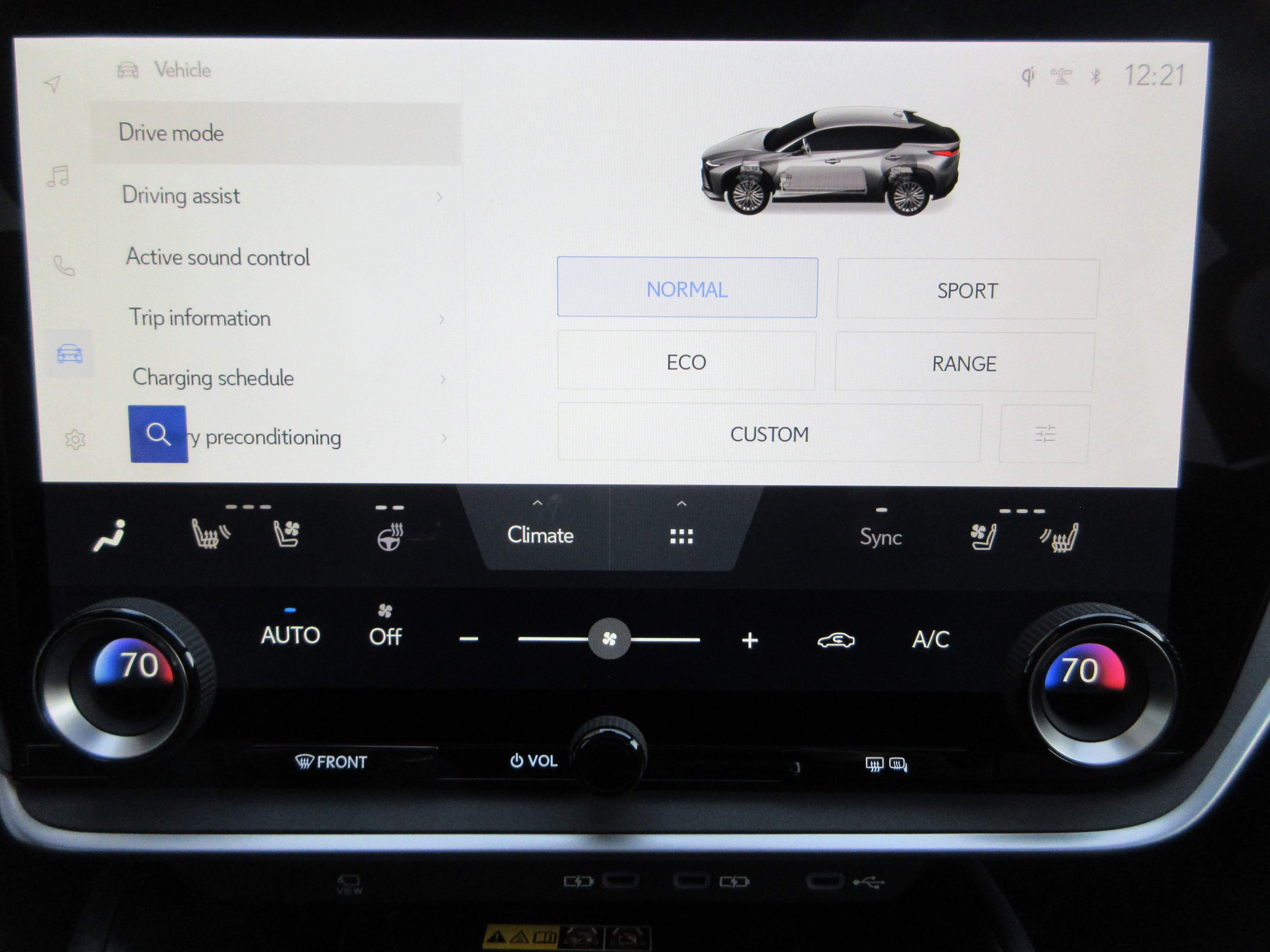 2026 Lexus RZ Premium - Photo 39