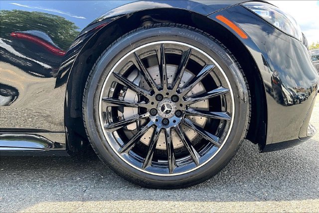 Used 2022 Black Mercedes-Benz S 580 image 9