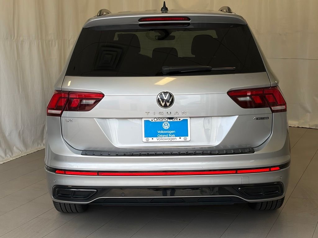 Used 2023 Silver Metallic Volkswagen 2.0T SE R-Line Black image 6