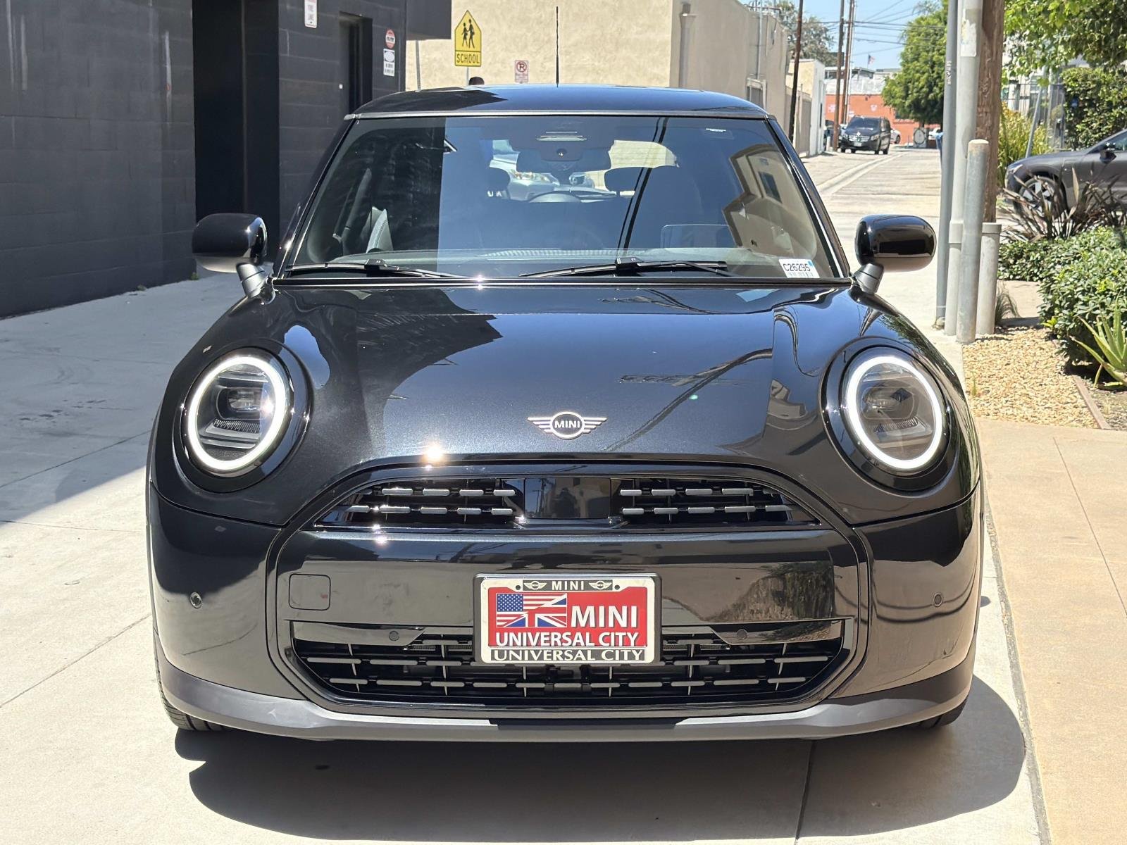 New 2026 0C4R Midnight Black II Metallic MINI Signature Plus image 3