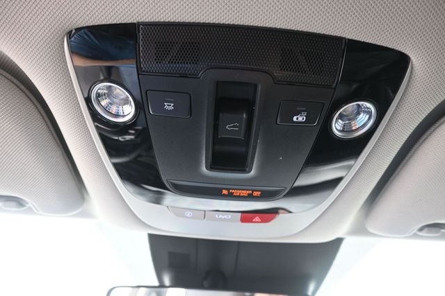 Used 2022 Blue Kia SX image 12
