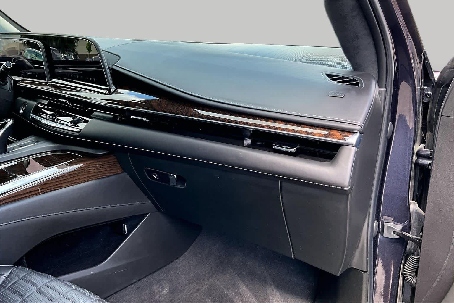 Used 2022 Galactic Gray Metallic Cadillac Premium Luxury Platinum image 17