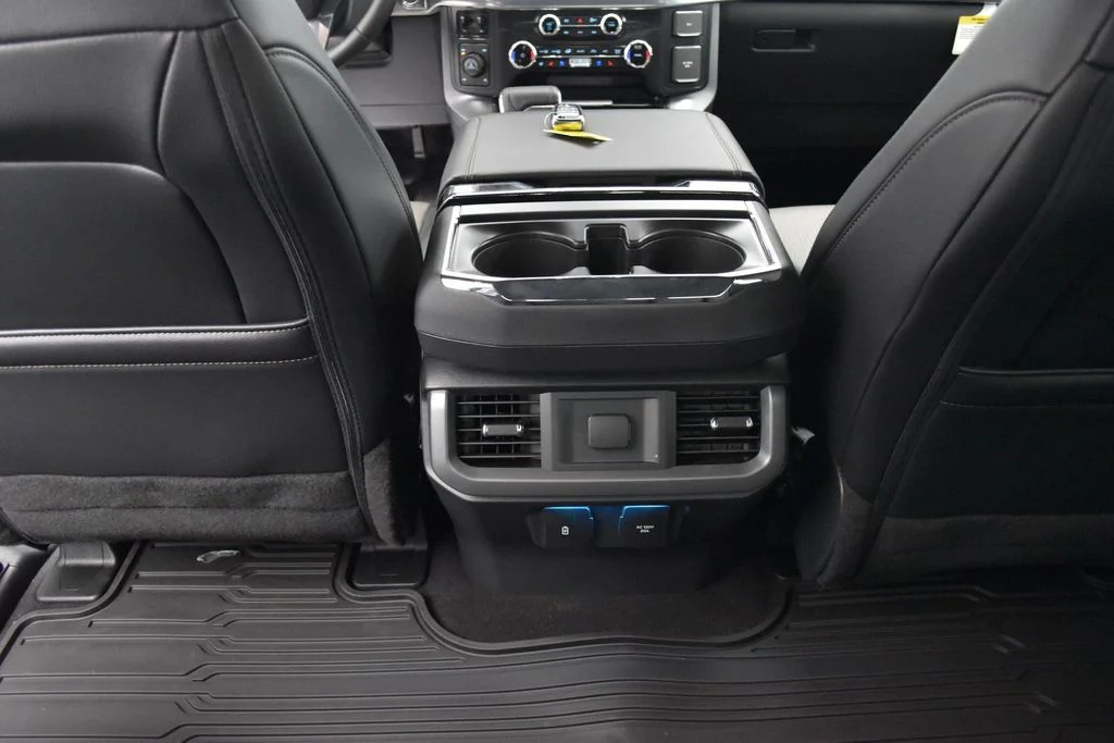 2025 Ford F-150 Lariat - Photo 17