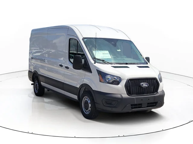 New 2026 Oxford White Ford Base image 3
