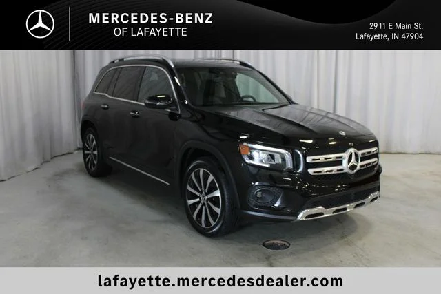Used 2022  Mercedes-Benz GLB 250 image 1