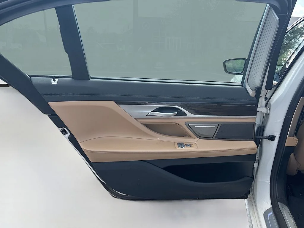 Used 2022 White BMW 740i image 15