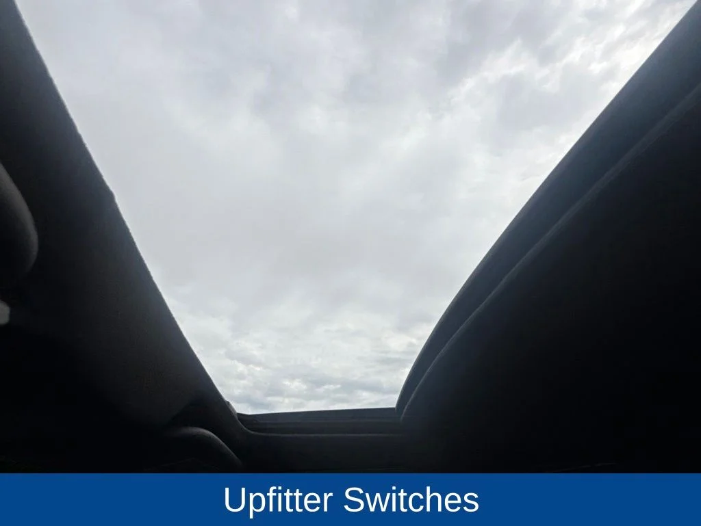 Used 2014 Tuxedo Black Metallic Ford Lariat image 15