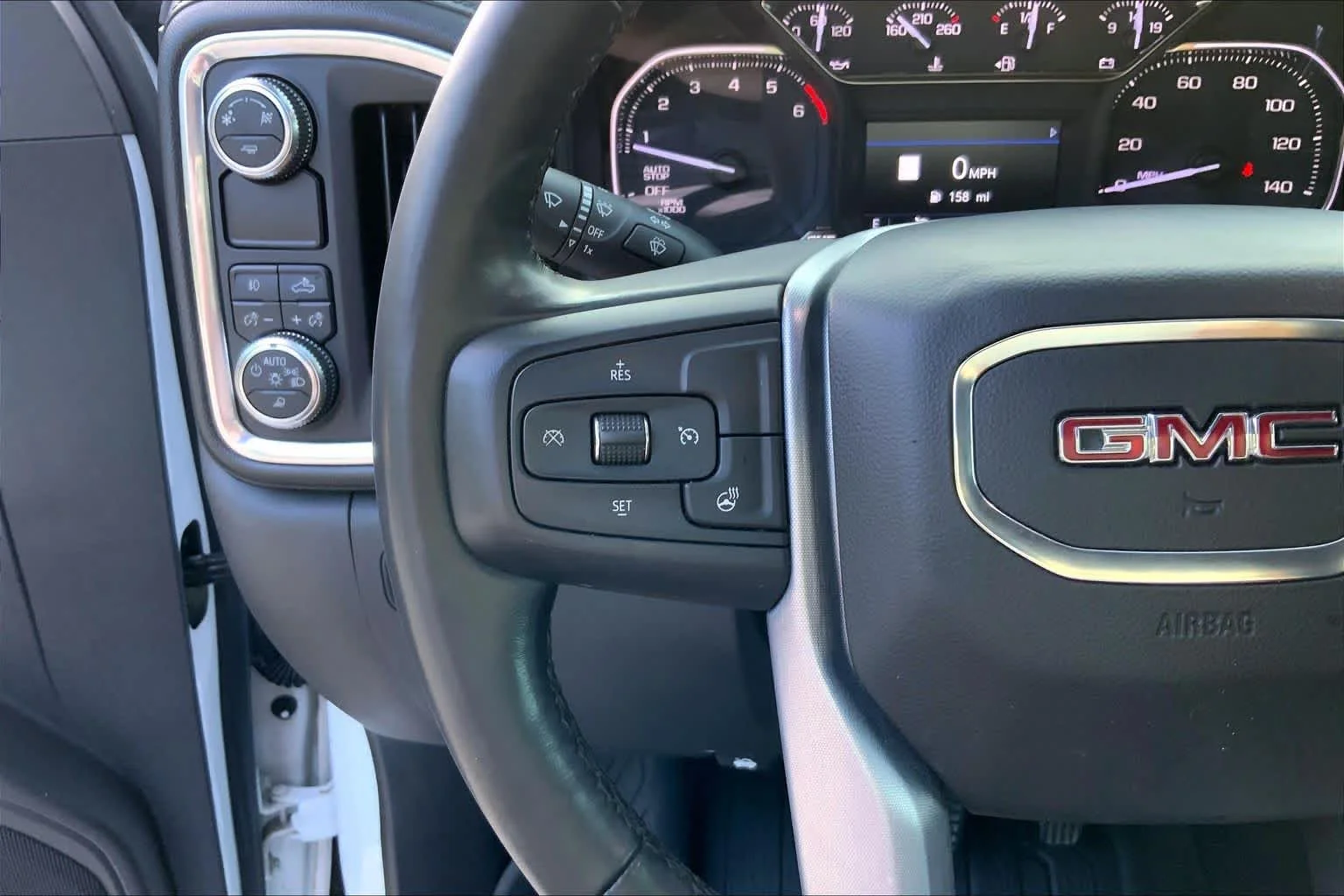 Used 2019 White Frost Tricoat GMC SLT image 21