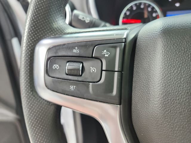 Used 2025 White Chevrolet LT image 23