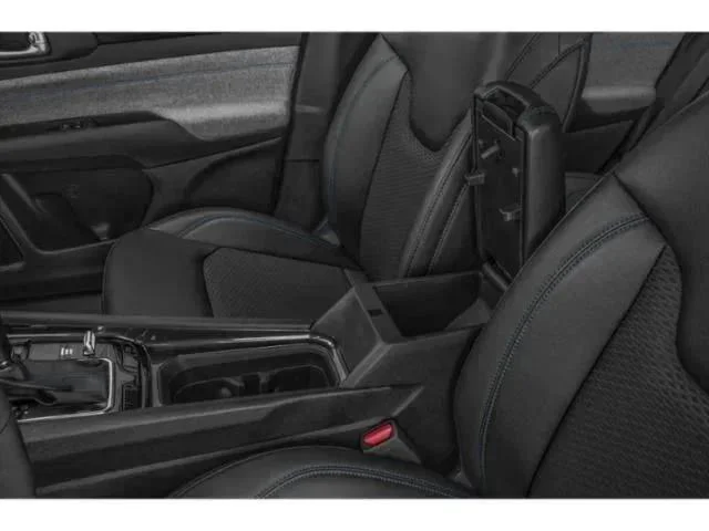 Used 2024 Red Hot Pearlcoat Jeep Limited image 14