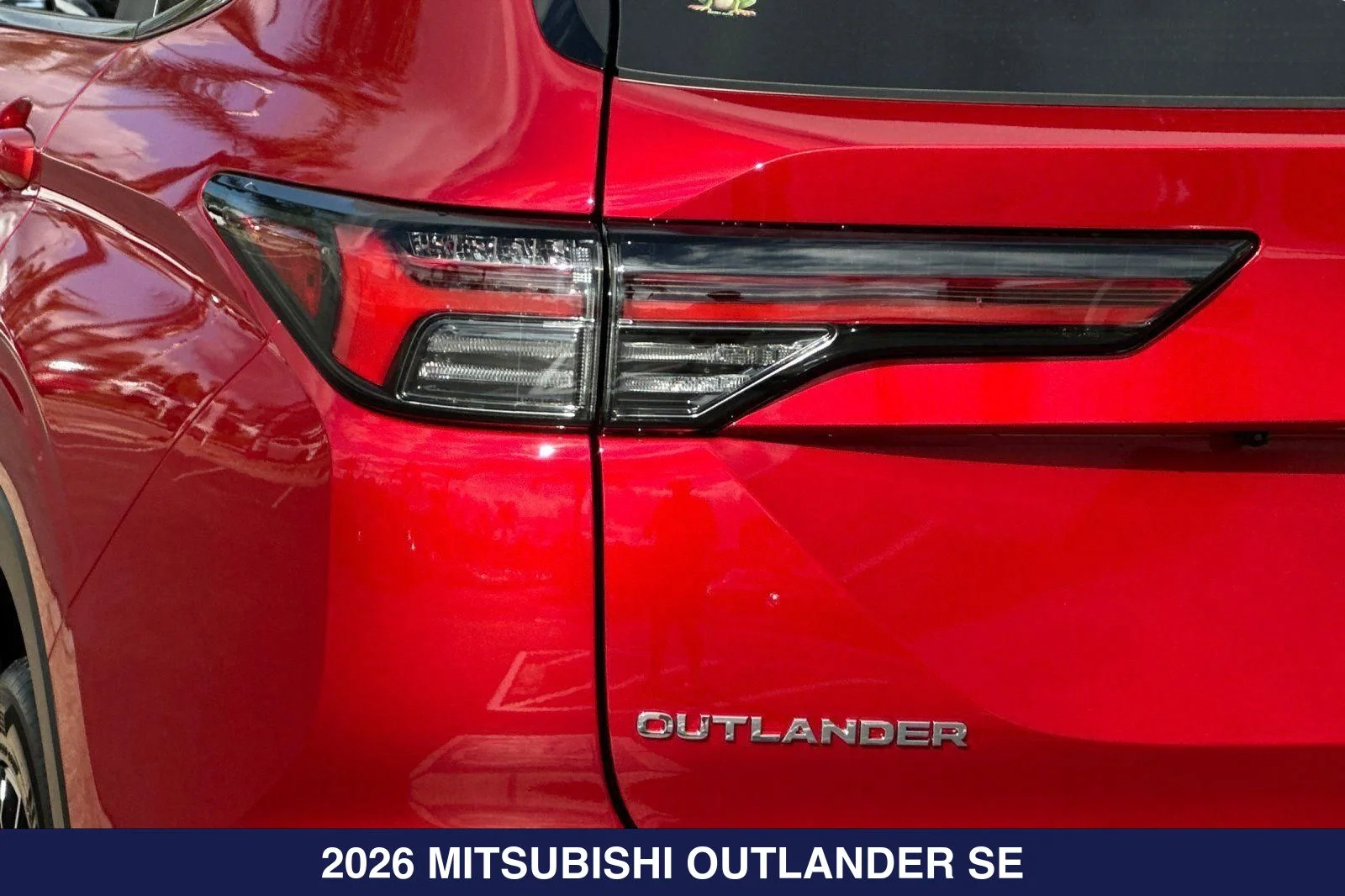New 2026 Red Mitsubishi SE image 27