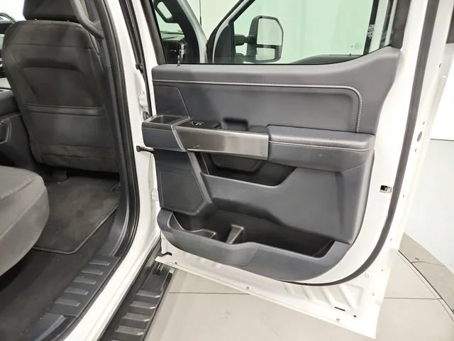 2023 Ford F-150 XLT - Photo 30