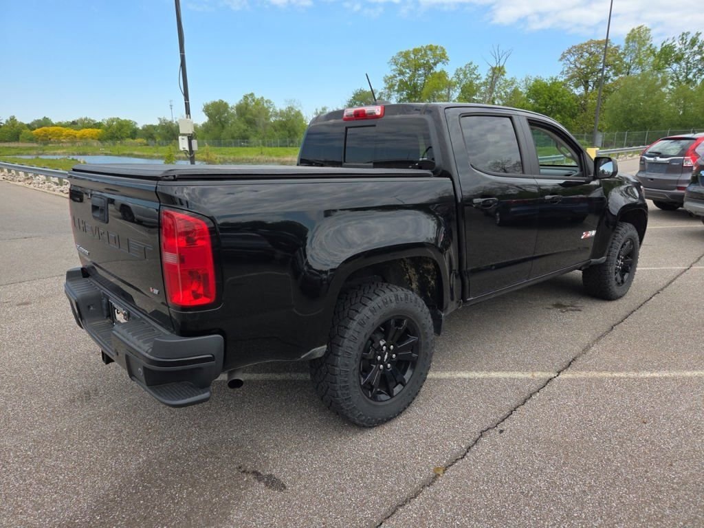 Used 2021 Black Chevrolet Z71 image 2