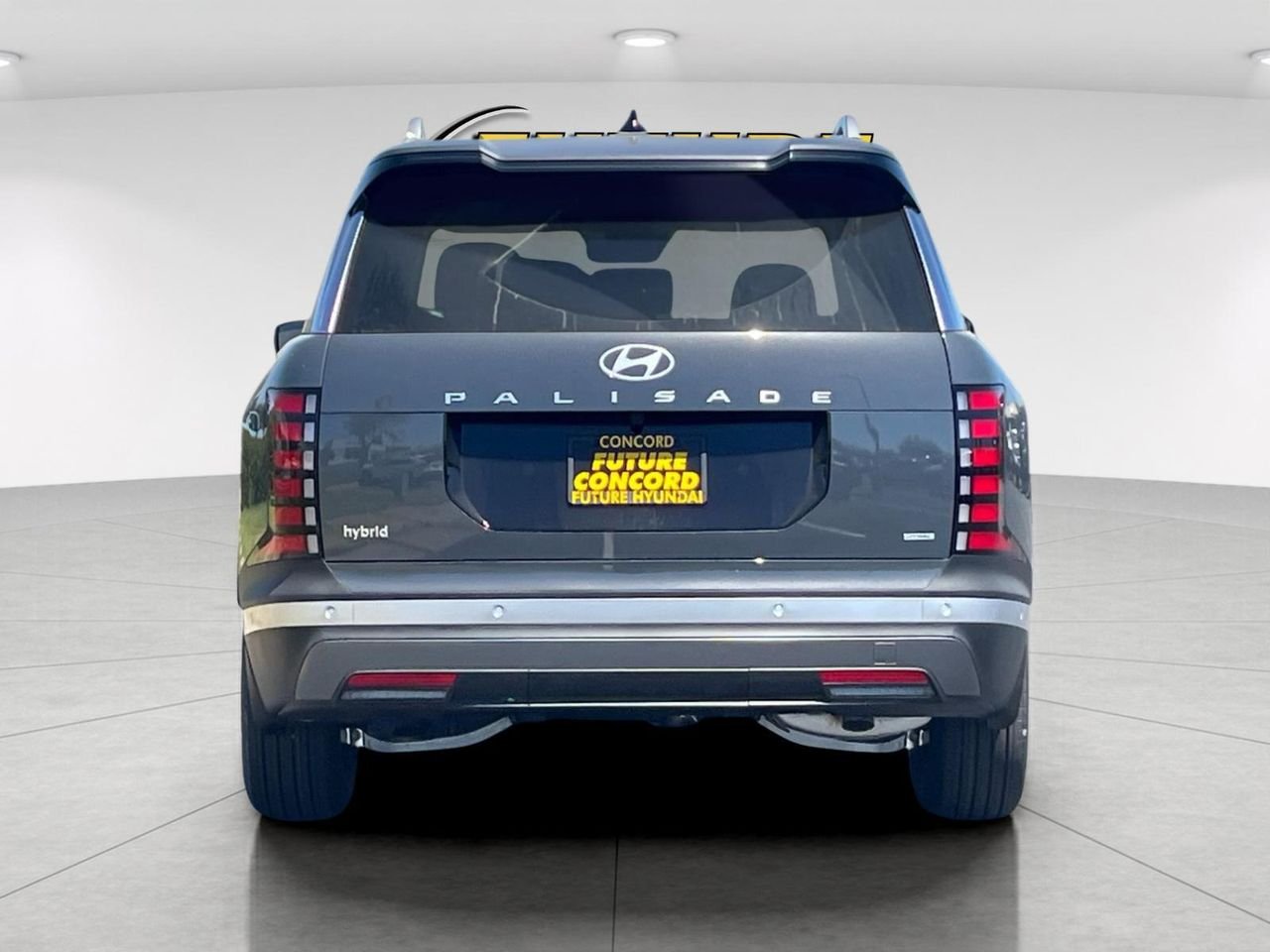 New 2026 Gray Hyundai SEL Premium 8P image 4