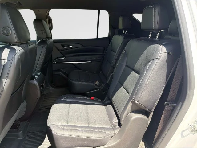 Used 2026 White Chevrolet LT image 18