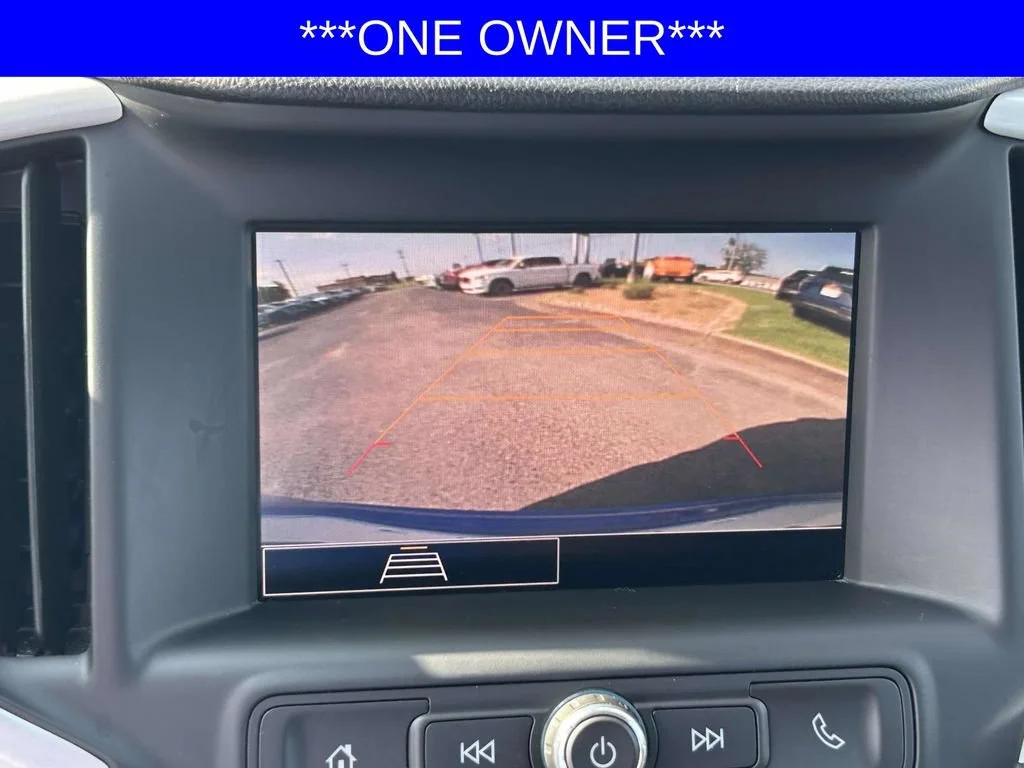 Used 2024 Riptide Metallic GMC SLE image 17