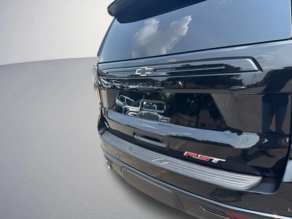 Used 2023 Black Chevrolet RST image 38
