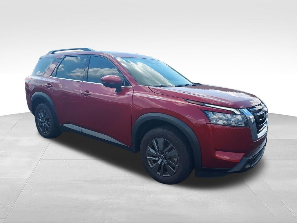 Used 2023 Red Nissan SV image 7