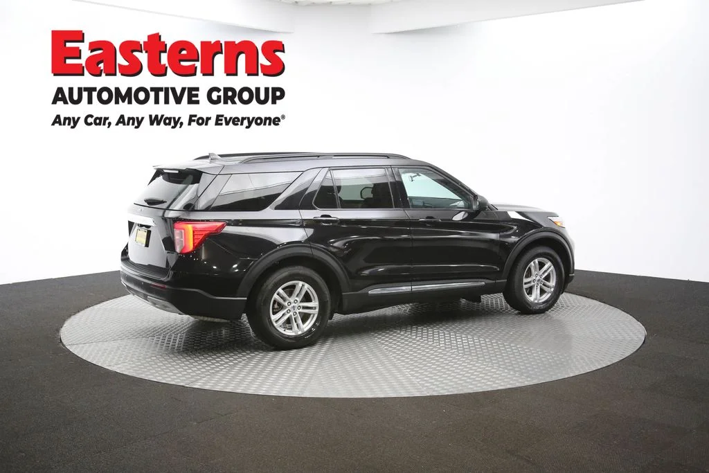 Used 2023 Black Ford XLT image 42