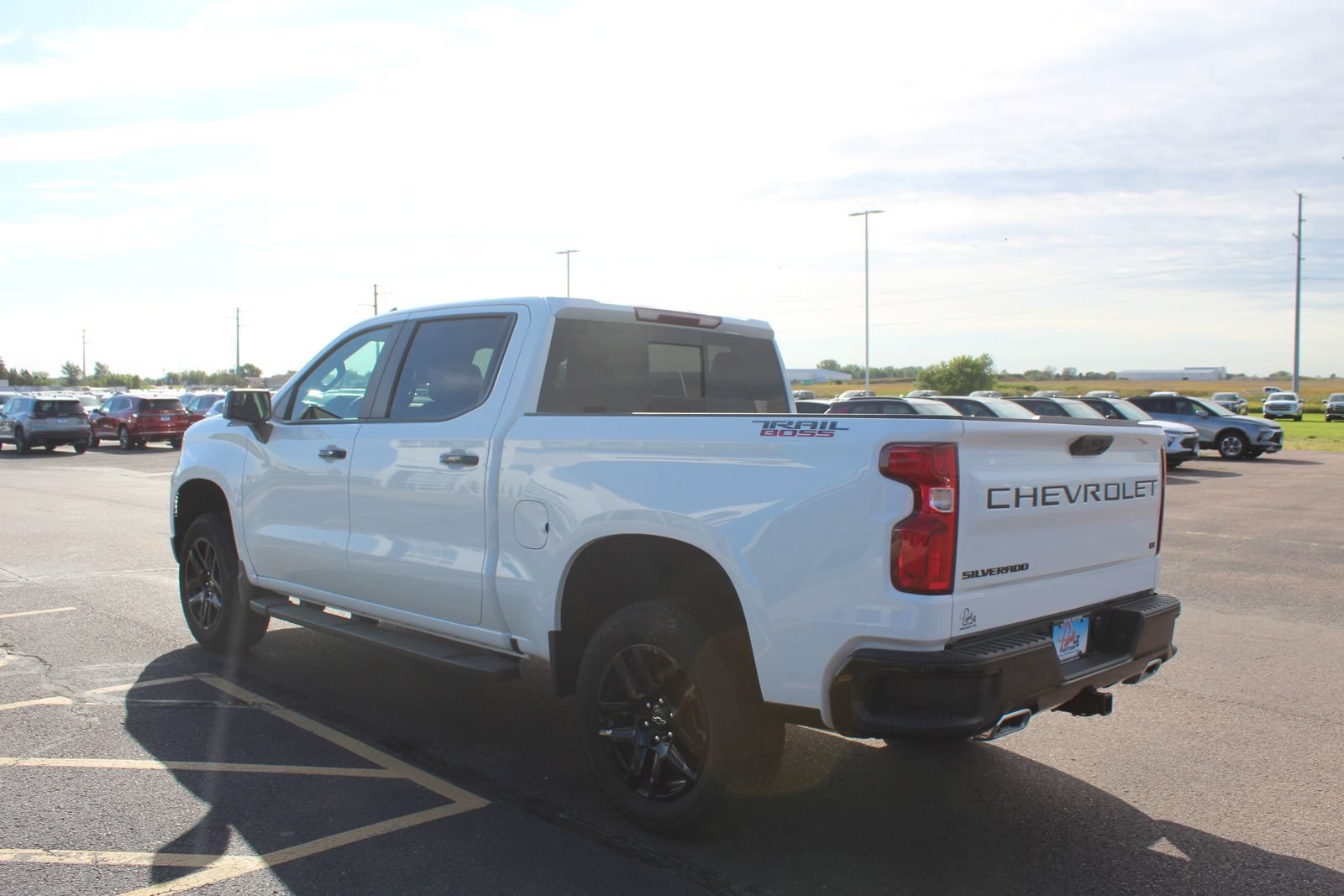 New 2026 Summit White Chevrolet LT Trail Boss image 4