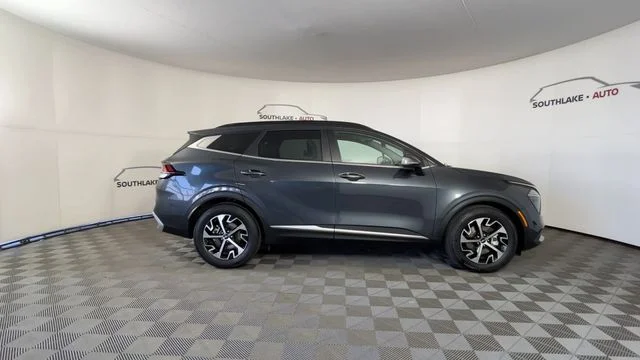 Used 2025 Gray Kia EX image 9
