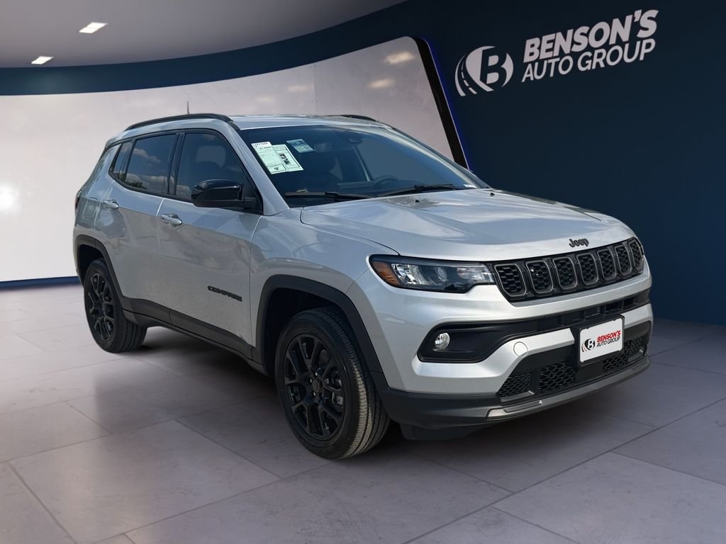 New 2026 Silver Zynith Metallic Clear-Coat Exterior Paint Jeep Latitude image 7