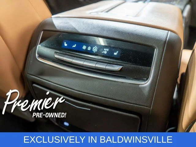 Used 2021 Black Cadillac Sport image 12