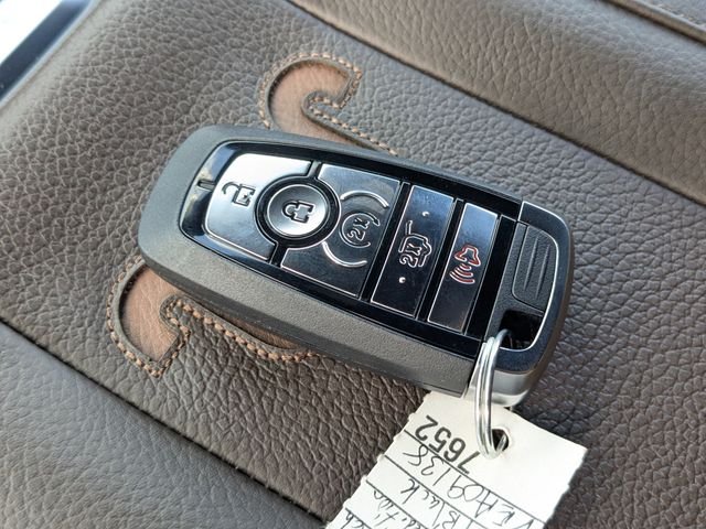 New 2027 Agate Black Metallic Ford King Ranch® image 27