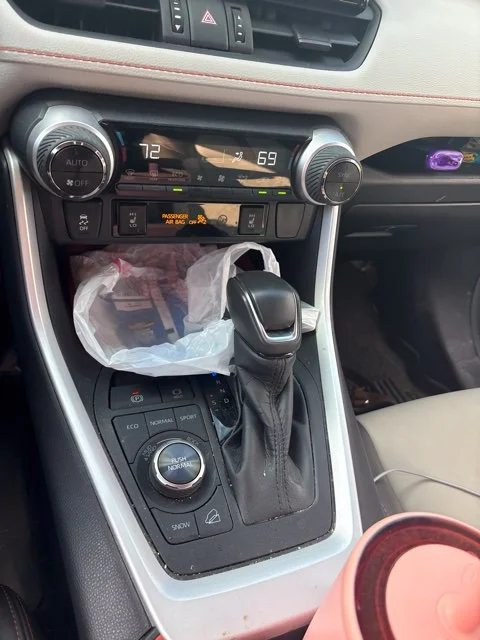 Used 2022 White Toyota Adventure image 18