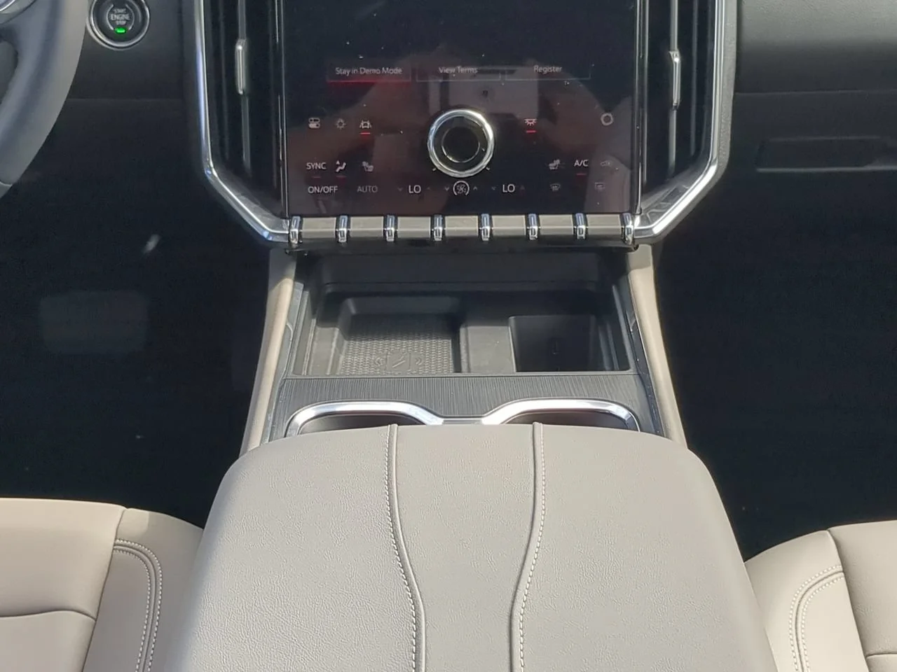 2027 GMC Acadia Elevation - Photo 18