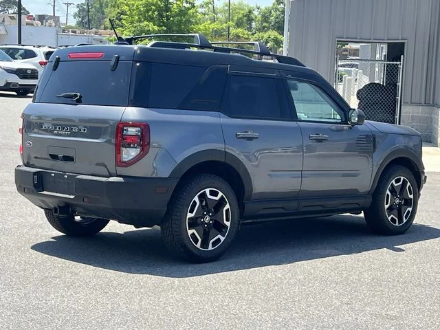 Used 2021 Gray Ford Outer Banks image 14