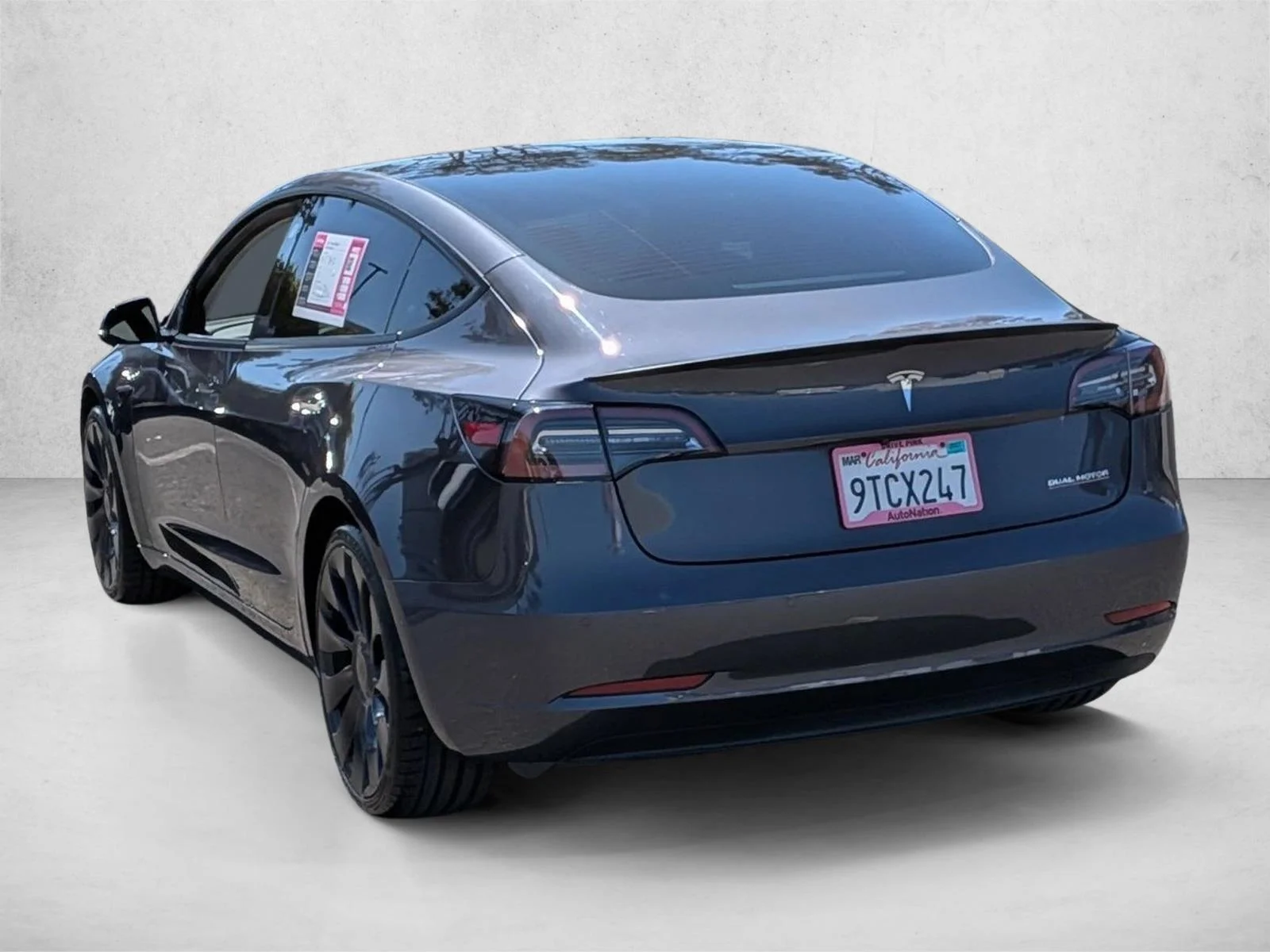 Used 2022 Silver/Gray Tesla Performance image 8
