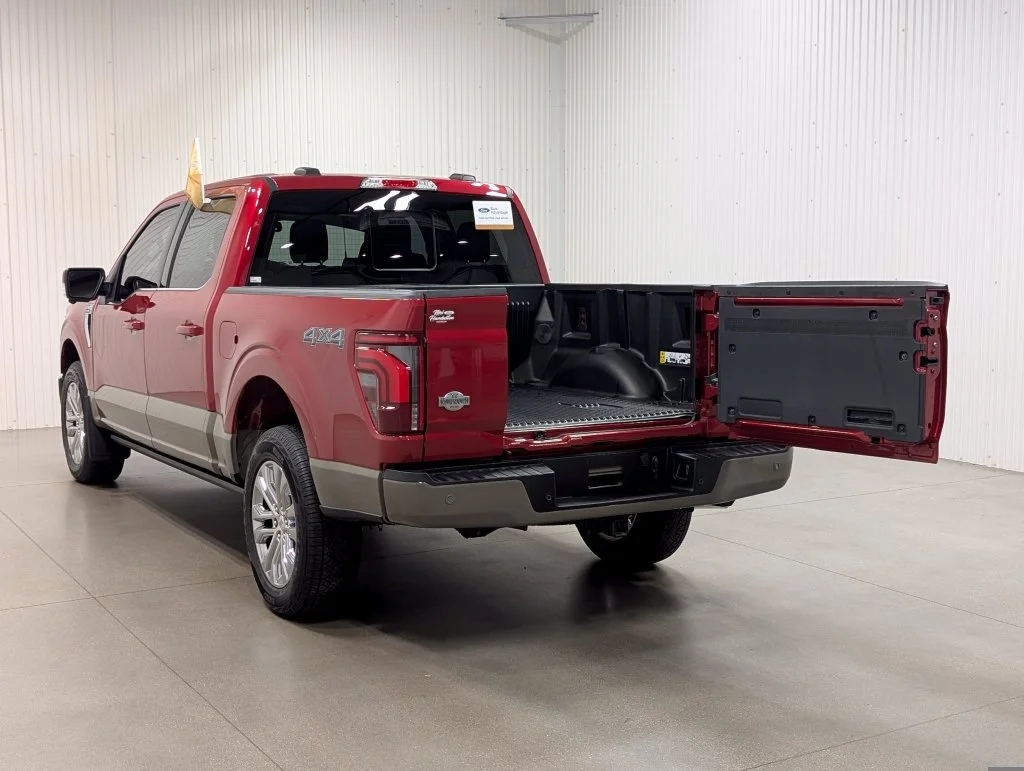 Certified Used 2025 Rapid Red Metallic Tinted Clearcoat Ford King Ranch image 28