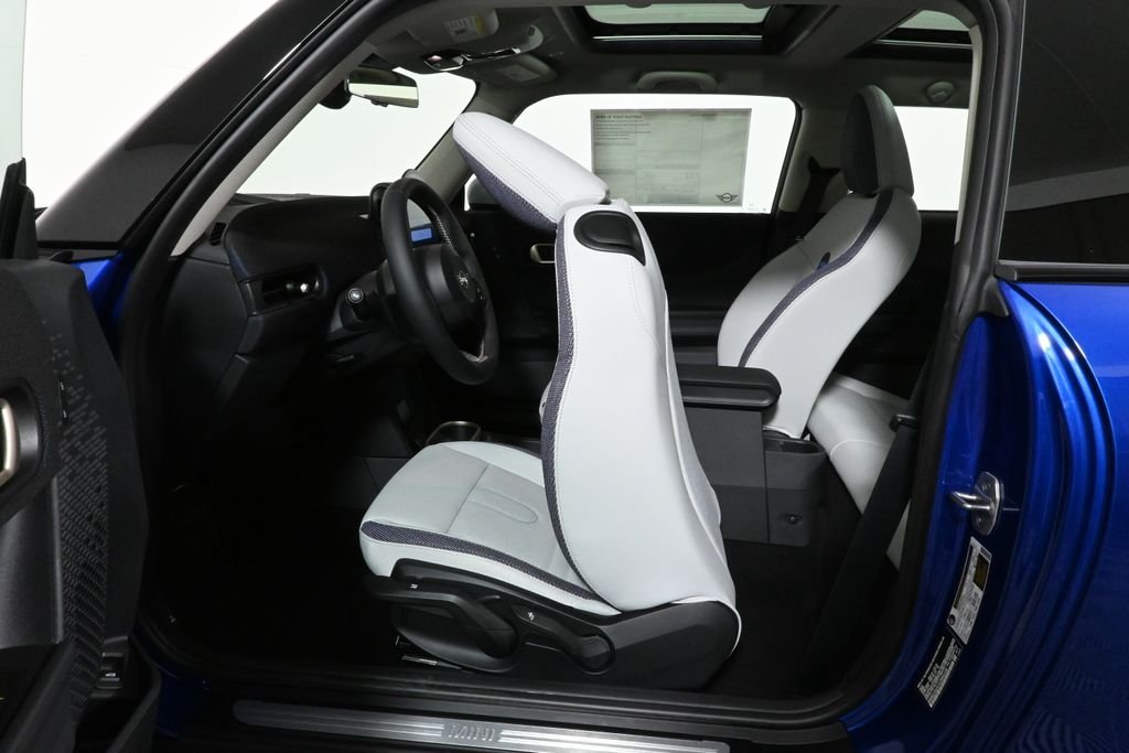 Certified Used 2025 Blue MINI  image 30