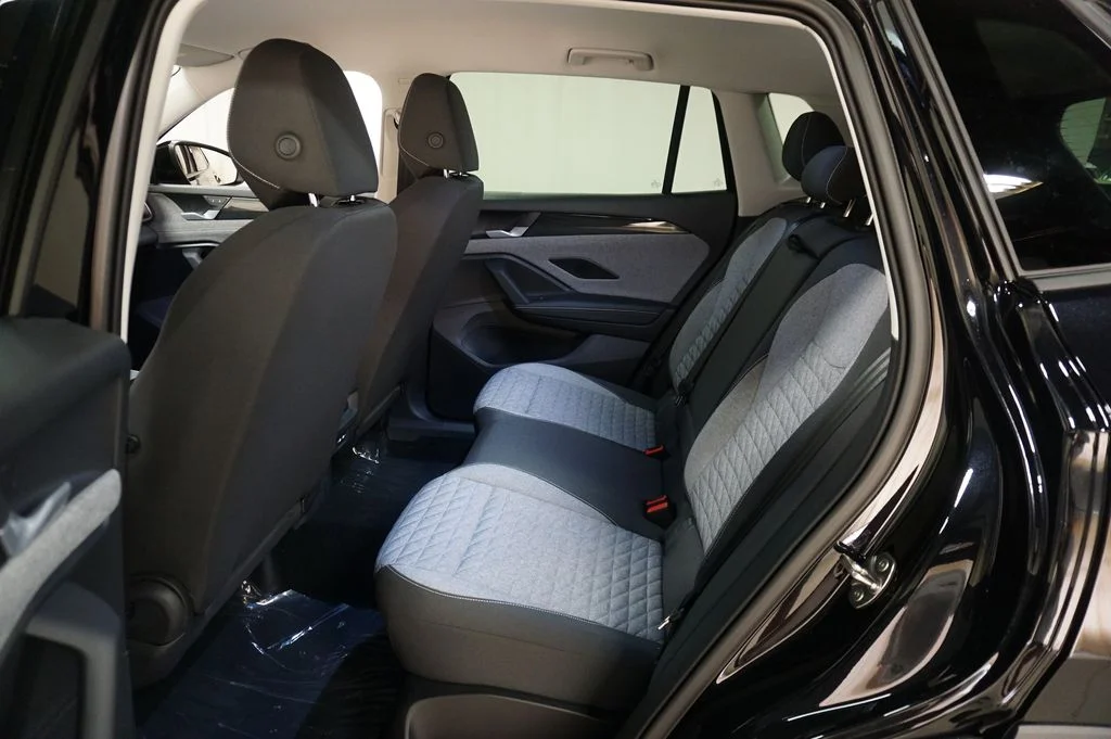 New 2026 Black Volkswagen 2.0T S image 11