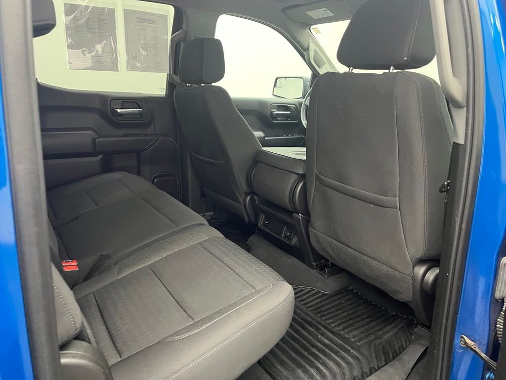 Used 2022 Glacier Blue Metallic Chevrolet Custom image 34