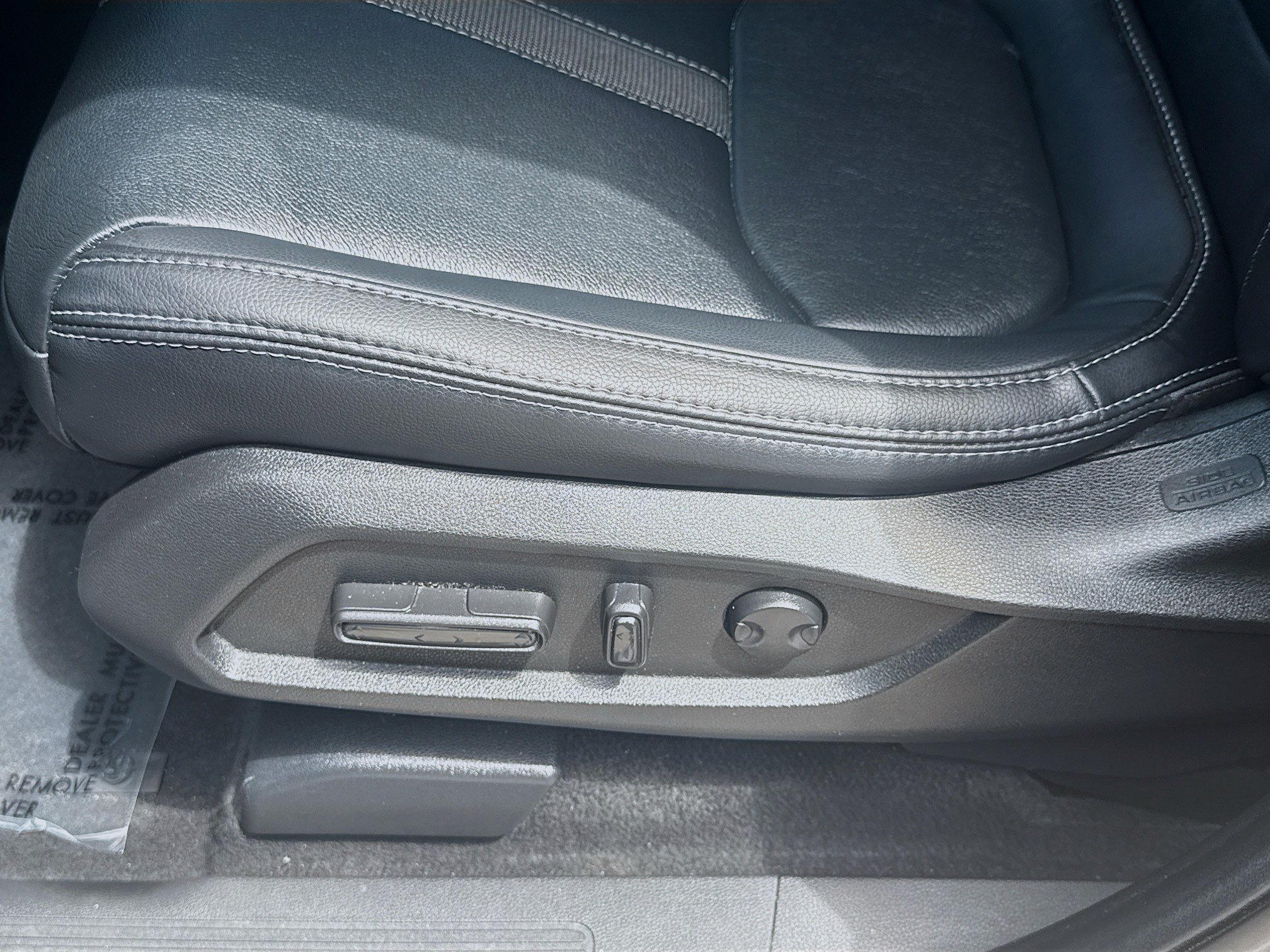 2023 Honda Pilot Touring - Photo 18