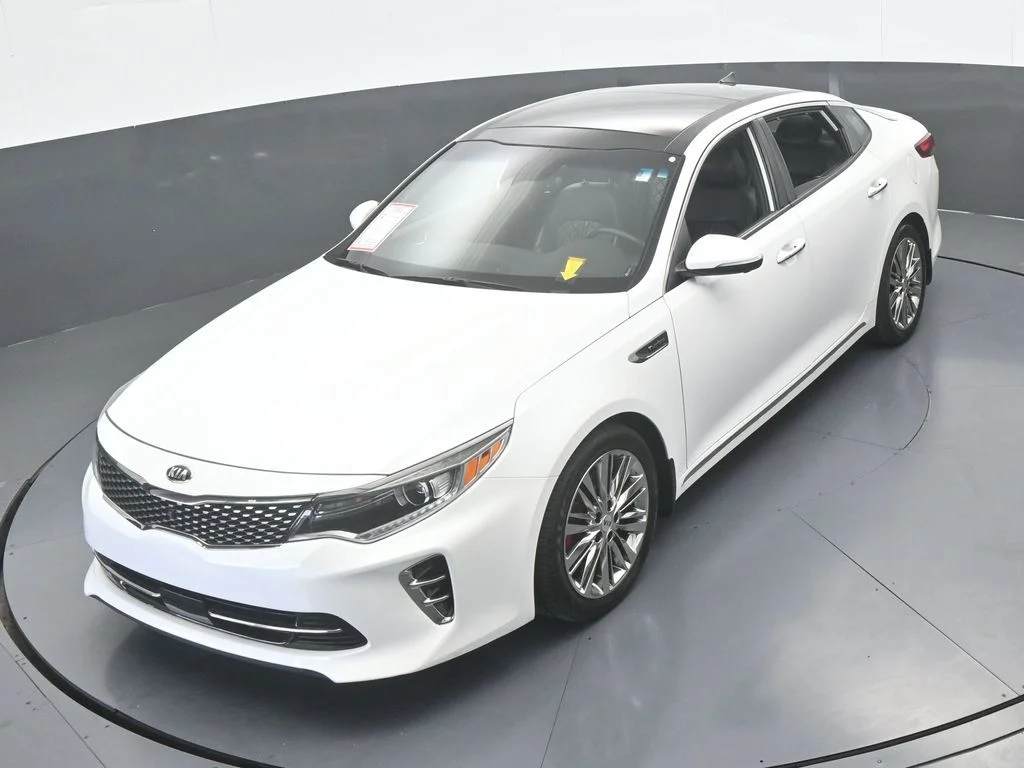 Used 2016 Snow White Pearl Kia SXL image 50