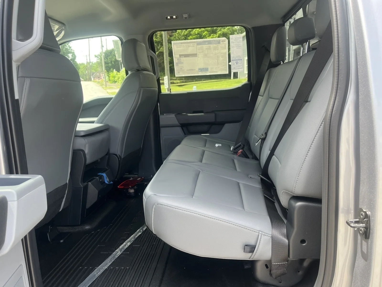 New 2026 Agate Black Metallic Ford F-550® XL image 11