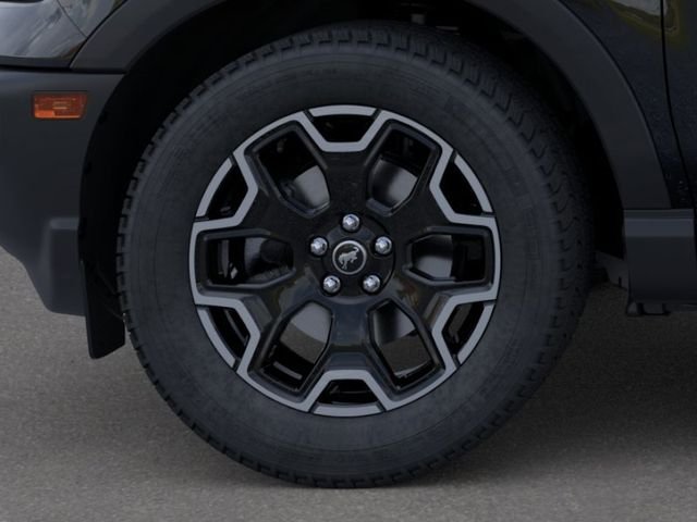 Used 2026 Shadow Black Ford Outer Banks image 19