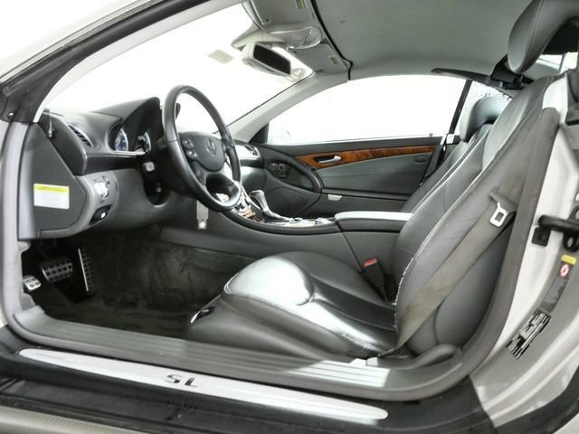 Used 2005  Mercedes-Benz SL 500 image 14