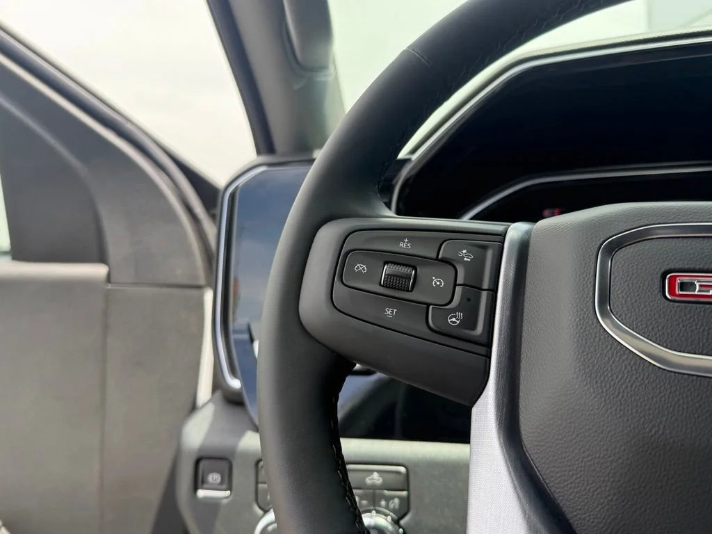 New 2026 Summit White GMC Elevation image 20