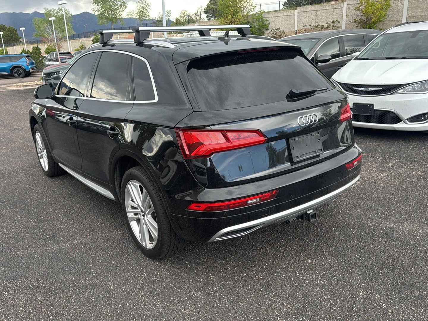 Used 2018 Brilliant Black Audi Premium Plus image 6