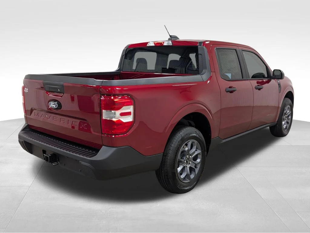 New 2026 Ruby Red Metallic Tinted Clearcoat Ford XLT image 17