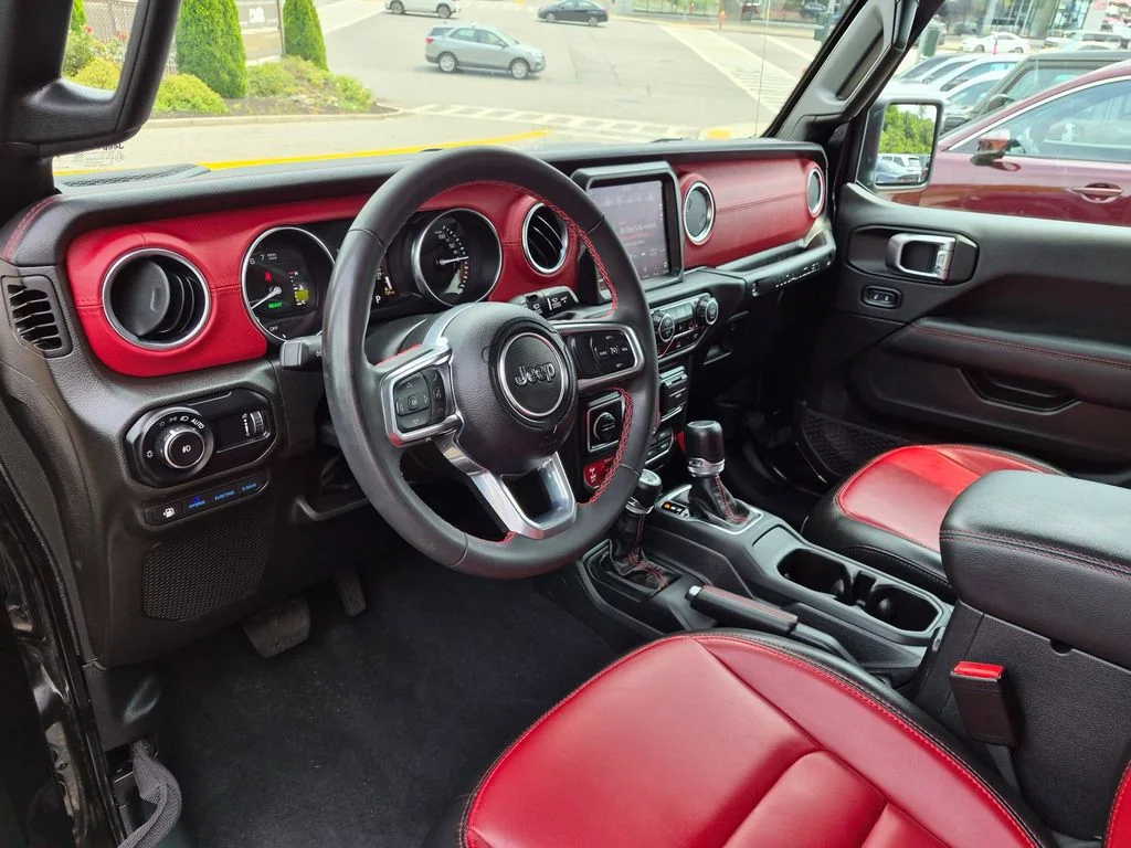 Used 2023 Black Jeep Rubicon 20th Anniversary Edition 4xe image 12
