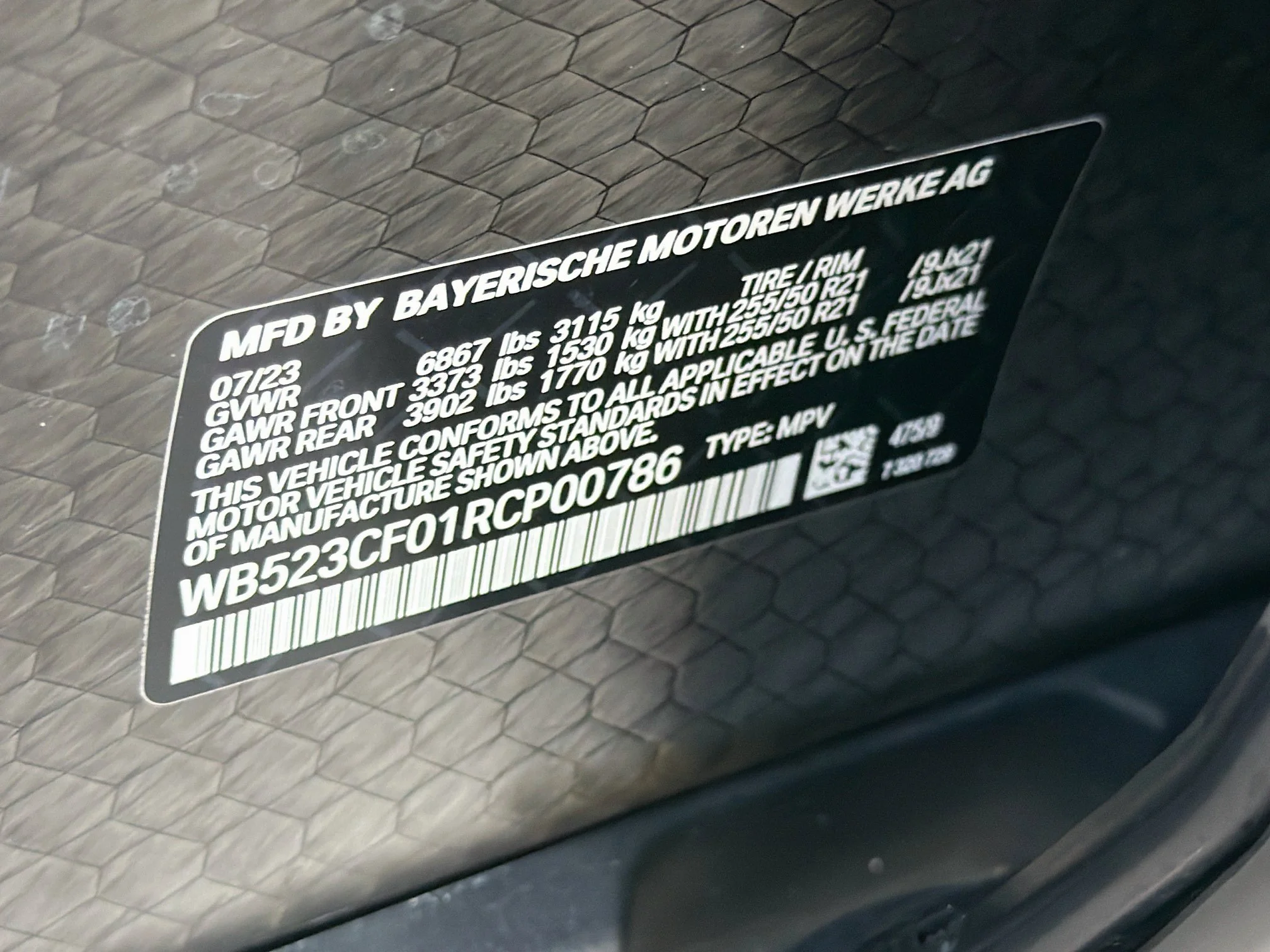 Certified Used 2024 Black Sapphire Metallic BMW xDrive50 image 44