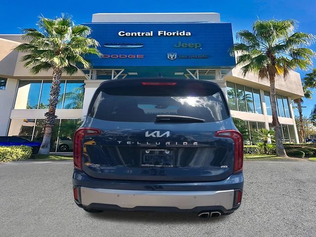 Used 2025 Black Kia S image 6
