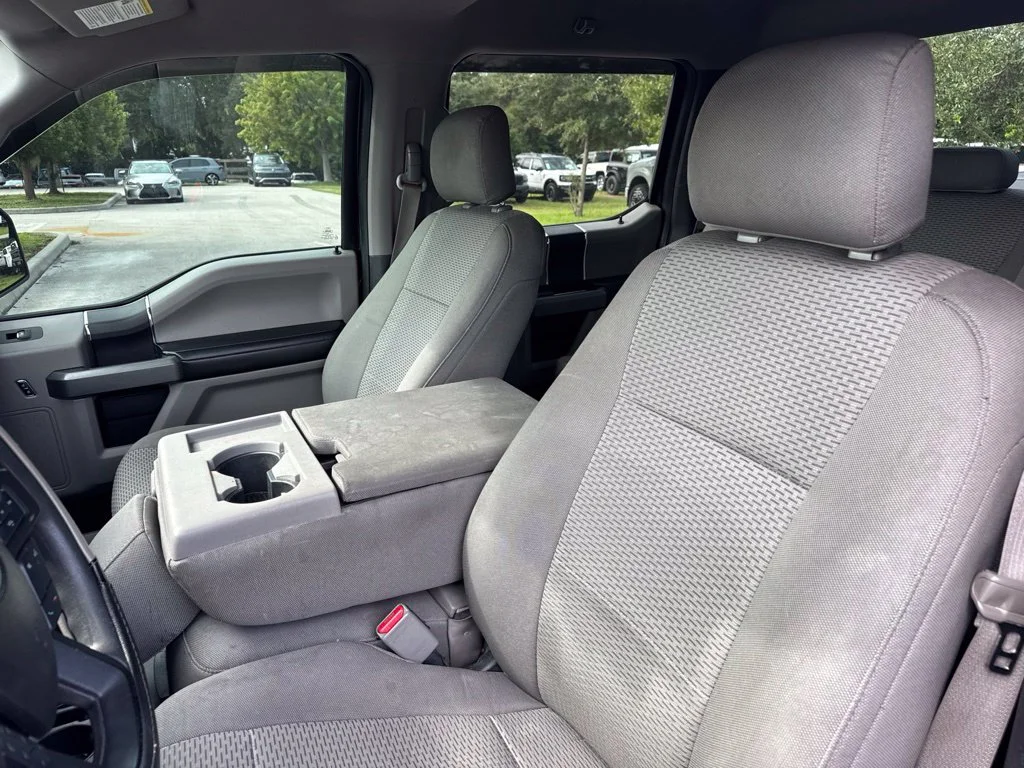 Used 2016 Shadow Black Ford XLT image 10