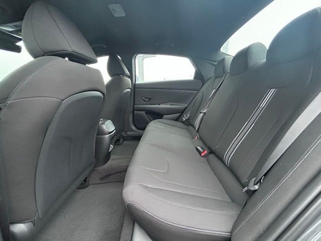 2026 Hyundai Elantra SEL Sport - Photo 8