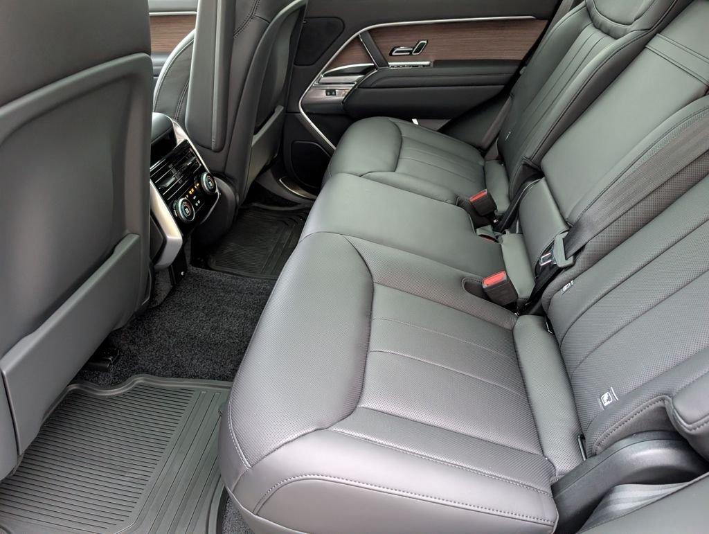 2026 Land Rover Range Rover SE - Photo 25